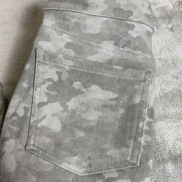 SPANX Camouflage Leggings medium - Picture 7 of 10